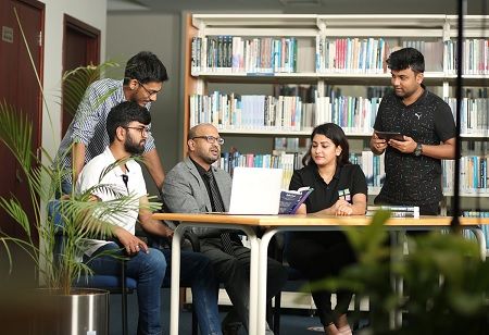 Dubai B-School Launches Global Master's Program